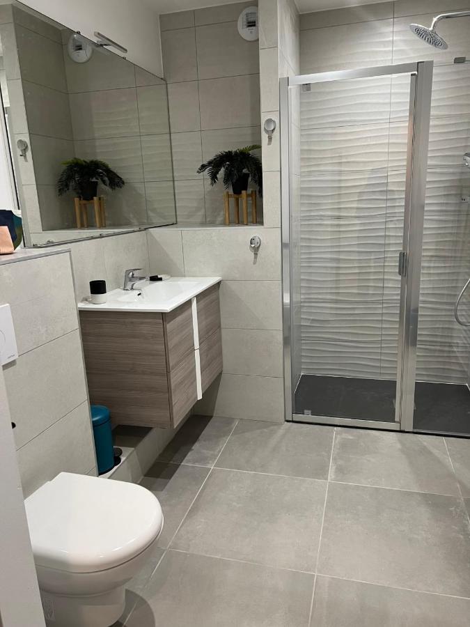 Villa Marie 2 Appartement Tout Confort Climatise 1 Chambre Proche Plage Le Grau-du-Roi Buitenkant foto